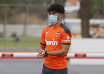 Gracia recupera a Carlos Soler para enfrentarse al Betis