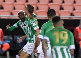 El Betis resurge y duerme líder