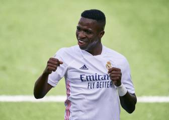 Ansu Fati pica a Vinicius