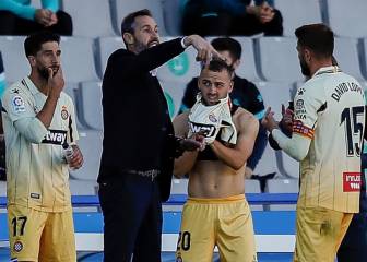 El debutante Keidi Bare le arrebata el dorsal a Campuzano