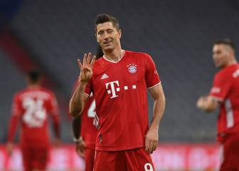 Un póker de Lewandowski salva al Bayern