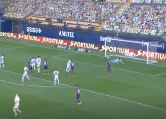 No hay duda de que es lo mejor del Madrid ahora mismo: el show de Courtois en Levante