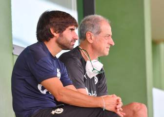 El Racing se queda compuesto y sin central