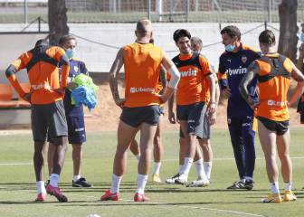 El '10' de Parejo y que se le negó a Carlos Soler queda desierto