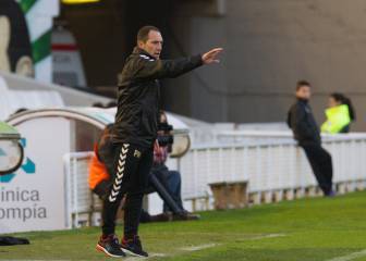 La derrota del Badajoz ante el Montijo convierte a Munitis en tendencia de Twitter