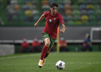 Aprieto para Trincao: ¿Cristiano o Messi?