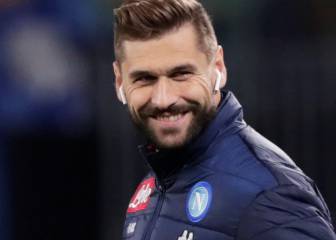 Elizegi aclara que fue Llorente el que se ofreció al Athletic