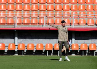 El Atleti ensaya con intensidad las jugadas a balón parado
