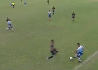 La jugada más brutal del último tiempo: 'voló' a la rodilla del rival y comenzó una pelea