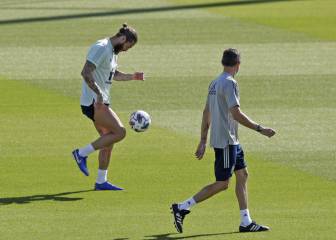 España prepara el partido contra Suiza con todos disponibles