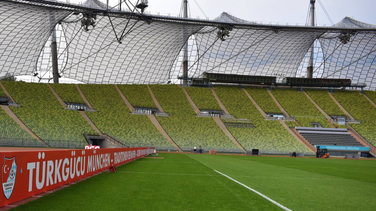 El Olímpico de Múnich vuelve a albergar un partido de fútbol - AS.com