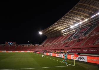 Dos menores son detenidos tras causar daños en Son Moix con una furgoneta del club