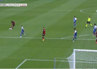 ¡Boom!: el obús de Víctor Goméz que impresiona solo con escuchar el golpe al palo