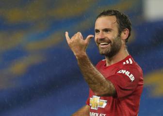 Juan Mata tiene sobre la mesa el contrato de su vida