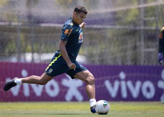 Brasil viaja a Perú con Thiago Silva como capitán