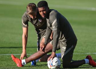 Entrenamiento con Saúl, Giménez y Hermoso en el gimnasio