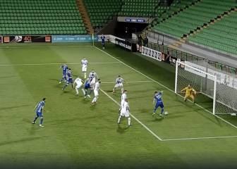 ¿Destreza de Oblak o error del delantero? Acá su última parada