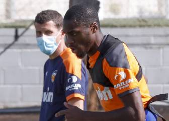 Alerta Kondogbia, tiene molestias a tres días del derbi ante el Villarreal