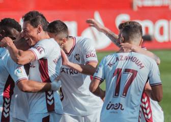 El Albacete golea al Sabadell