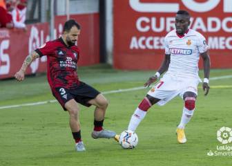 El Mallorca aguanta con diez y el Mirandés falla en casa