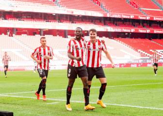 Cuatro jugadores pelean por el extremo izquierdo del Athletic