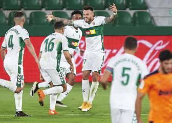 El Elche sonroja al Valencia
