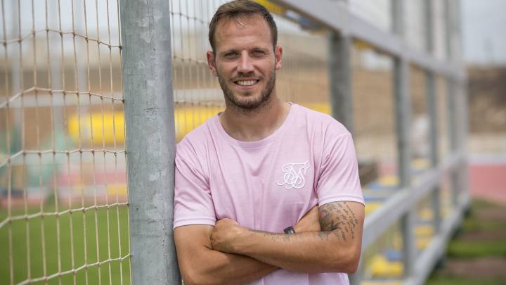 Jonathan Silva y Javi Castellano se suman a la causa