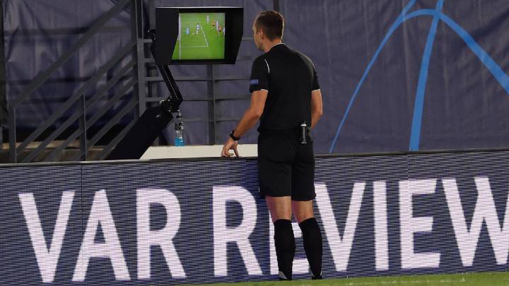 El israelí Grinfeld arbitrará al Madrid y el rumano Hategan al Atlético