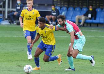 El Cádiz refleja su solidez ante un Villarreal impreciso