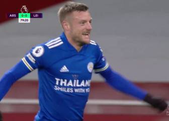 Es un 'killer' de lo más especial: el gol de Vardy para liquidar al Arsenal