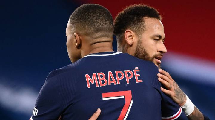 PSG prioritise Mbappé’s contract and put Neymar’s aside