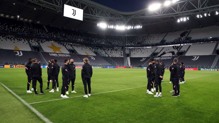 Los jugadores del Barça, ayer en el Juventus Stadium.