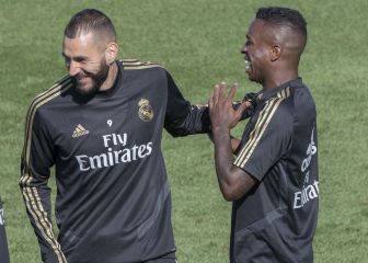 Benzema niega haber dicho que no se la pasase a Vinicius