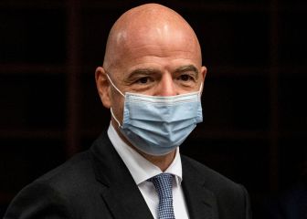 Infantino descarta celebrar Qatar 2022 sin aficionados