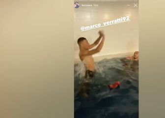 Mbappé y compañia juegan con el celular de Verrati en el agua