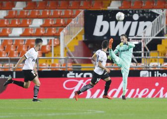 Aprobados y suspensos del Valencia: A Jaume se le escapó la victoria tras una exhibición de Maxi