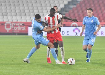 El Almería se estrella ante un heroico Girona que acabó con ocho