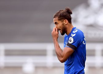 El Everton tropieza de nuevo y se distancia del Liverpool