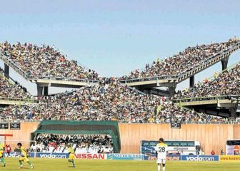 Los estadios de fútbol más extraños