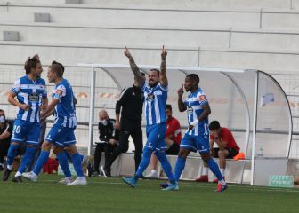 Héctor Hernández, debut y golazo tras 66 meses de sequía