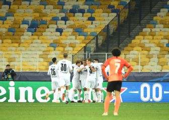 Goleada de líder del Gladbach