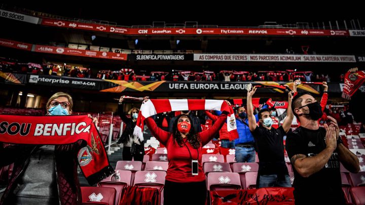 Portugal vuelve a cerrar los estadios de fútbol