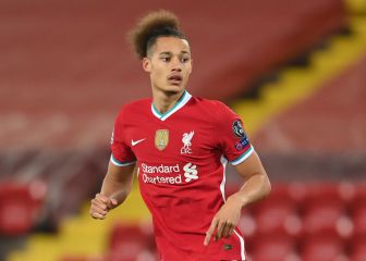 Klopp se inventa un nuevo Van Dijk