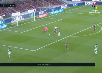 ¡Magia pura! El nuevo lujo de Messi ante el Betis de Bravo y Pellegrini