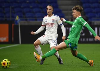 El Olympique de Lyon se lleva el derbi en un final de infarto