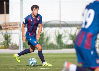 Eusebio Monzó completa la lista frente al Alavés