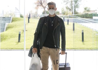 Llegada de los jugadores a la Ciudad del Fútbol de las Rozas