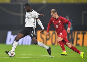 Alemania 'B' tampoco convence