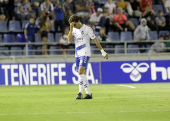 El Tenerife acabó con diez los últimos dos derbis