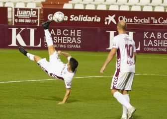 El Lugo se sobrepone al Albacete y al arbitraje